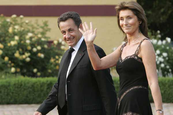 Nicolas Sarkozy, y su esposa Nicolas Sarkozy, y su esposa