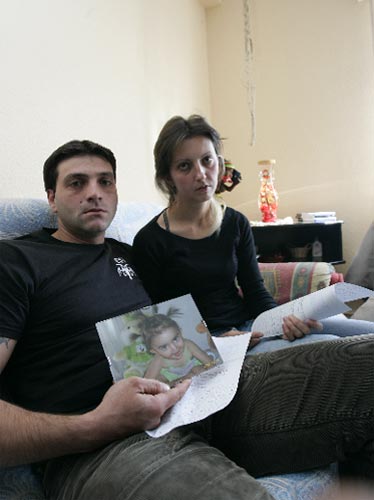 Krasimir y Zoya, los padres de la niña Krasimir y Zoya, los padres de la niña