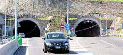 El túnel de Eirís sólo acoge el 15% del tráfico previsto El túnel de Eirís sólo acoge el 15% del tráfico previsto
