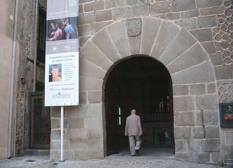 "DESCALZAS REALES: EL LEGADO DE LA TOSCANA" "DESCALZAS REALES: EL LEGADO DE LA TOSCANA"