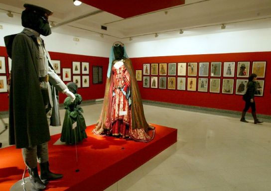 Exposición de trajes de cine Exposición de trajes de cine