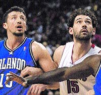 Toronto Raptors sigue marginando a Garbajosa Toronto Raptors sigue marginando a Garbajosa