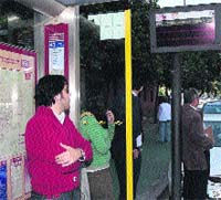 Ya hace un mes que no funciona Ya hace un mes que no funciona