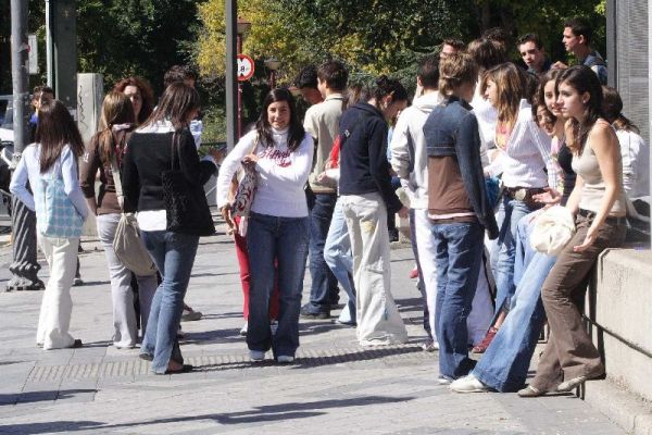 Vigilancia en los colegios Vigilancia en los colegios