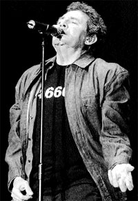 Miguel Ríos repasa sus 45 años de rock Miguel Ríos repasa sus 45 años de rock