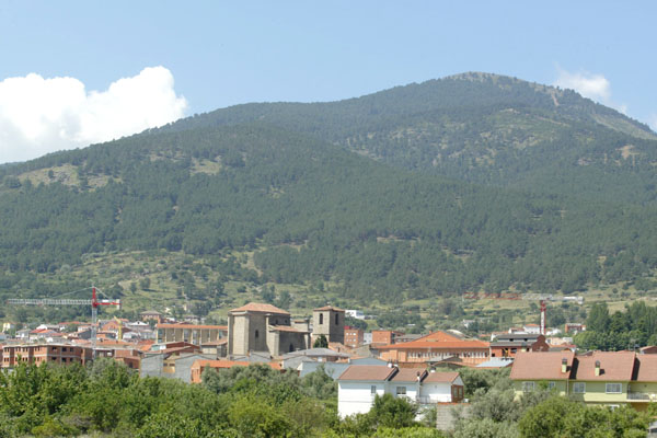 El Tiemblo conmocionado por el atentado de ETA en Francia El Tiemblo conmocionado por el atentado de ETA en Francia