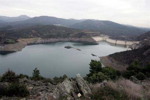 Embalse de El Atazar, en una imagen de archivo. Embalse de El Atazar, en una imagen de archivo.