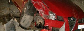 Coche accidentado Coche accidentado
