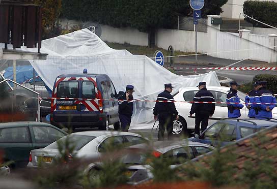 Sigue la investigación sobre el atentado de ETA Sigue la investigación sobre el atentado de ETA