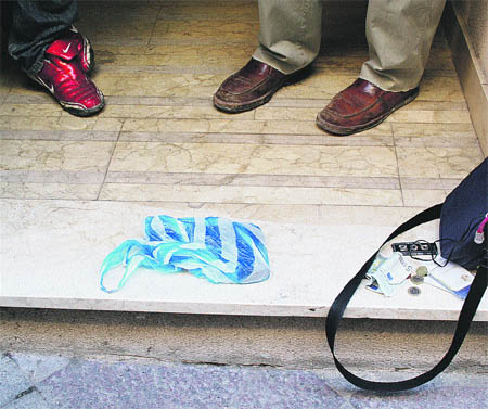 Armados y peligrosos en cualquier rincón Armados y peligrosos en cualquier rincón