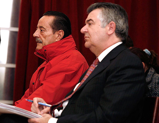 Julián Muñoz Julián Muñoz