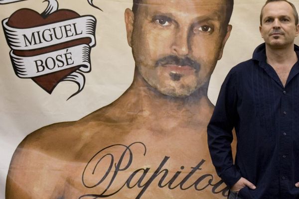 Miguel Bosé - Papitour Miguel Bosé - Papitour