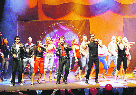 Vuelta a los 50 con el ‘grease tour’ Vuelta a los 50 con el ‘grease tour’
