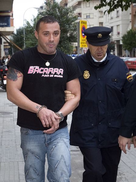 Dinio, detenido por intentar robar un televisor Dinio, detenido por intentar robar un televisor
