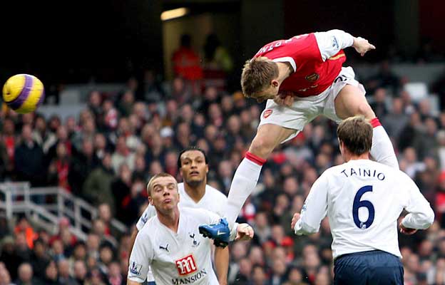 Bendtner Bendtner