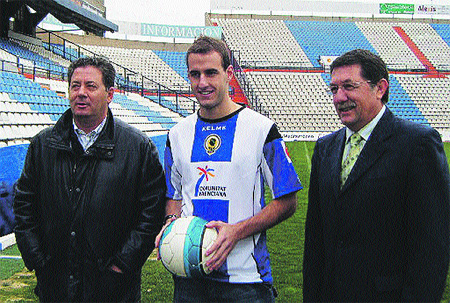 Vélez, delantero herculano Vélez, delantero herculano