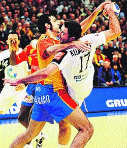 España se mete en la segunda fase del Europeo España se mete en la segunda fase del Europeo