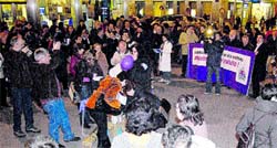 Un centenar de personas se concentran en el Obelisco a favor del aborto Un centenar de personas se concentran en el Obelisco a favor del aborto