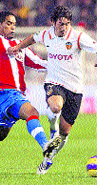 El Valencia funciona en la Copa ante el Atlético El Valencia funciona en la Copa ante el Atlético