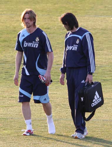Guti Guti