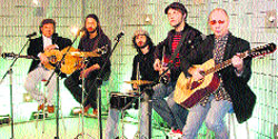 ‘Escarabásico’, lo nuevo de la banda Los Escarabajos ‘Escarabásico’, lo nuevo de la banda Los Escarabajos
