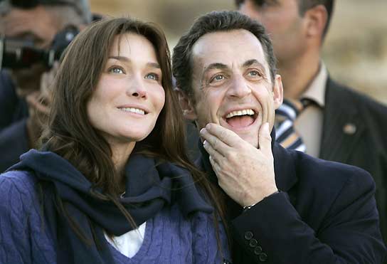 Carla Bruni y Nicolas Sarkozy Carla Bruni y Nicolas Sarkozy