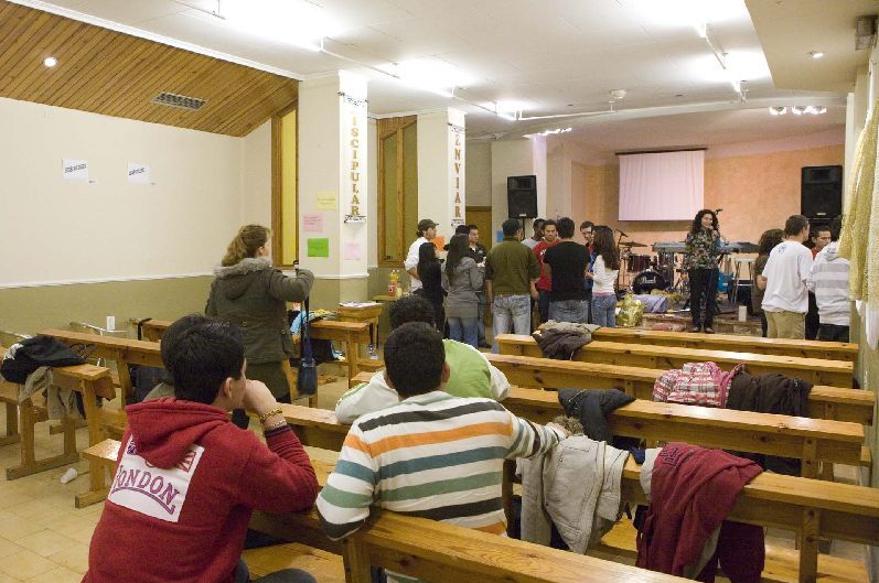Iglesia abierta las 24 horas Iglesia abierta las 24 horas