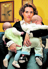 Las maestras interinas no pueden unir todas las horas de lactancia Las maestras interinas no pueden unir todas las horas de lactancia