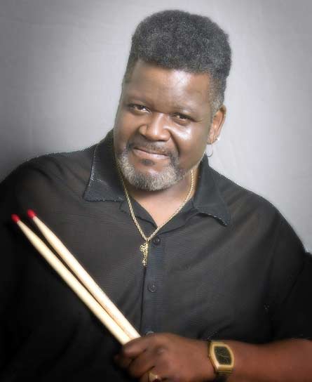 Muere Buddy Miles, batería de Jimi Hendrix Muere Buddy Miles, batería de Jimi Hendrix