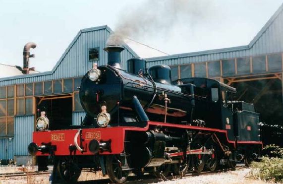 El tren de vapor volverá a Alicante en el 150 aniversario de su llegada El tren de vapor volverá a Alicante en el 150 aniversario de su llegada