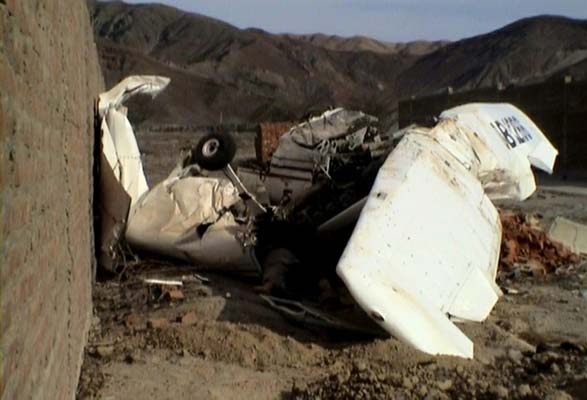 Cinco turistas franceses mueren en Perú al estrellarse la avioneta en la que viajaban Cinco turistas franceses mueren en Perú al estrellarse la avioneta en la que viajaban