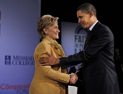 Clinton aprovecha un tropiezo de Obama de cara a las primarias de Pensilvania Clinton aprovecha un tropiezo de Obama de cara a las primarias de Pensilvania