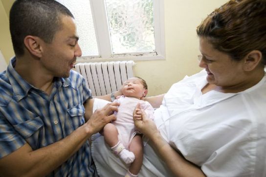 Janet y Ricardo, con su hija Isabela. Janet y Ricardo, con su hija Isabela.