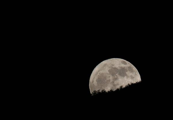 Pruebas de agua en la luna Pruebas de agua en la luna