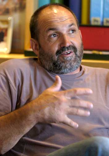 Juanito Oiarzábal, el 'rey de los ochomiles' Juanito Oiarzábal, el 'rey de los ochomiles'
