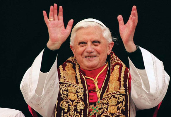 El Papa reúne a 3.000 vírgenes. El Papa reúne a 3.000 vírgenes.