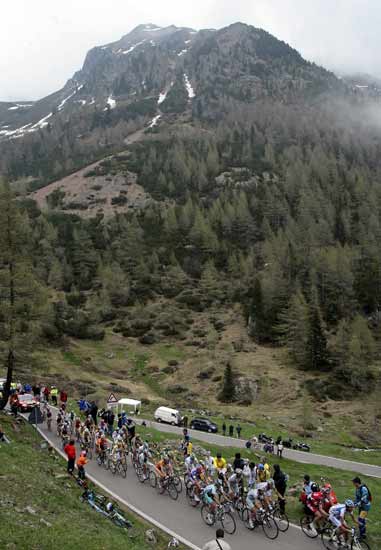 El Giro vive este domigo susegudna ración de Alpes El Giro vive este domigo susegudna ración de Alpes