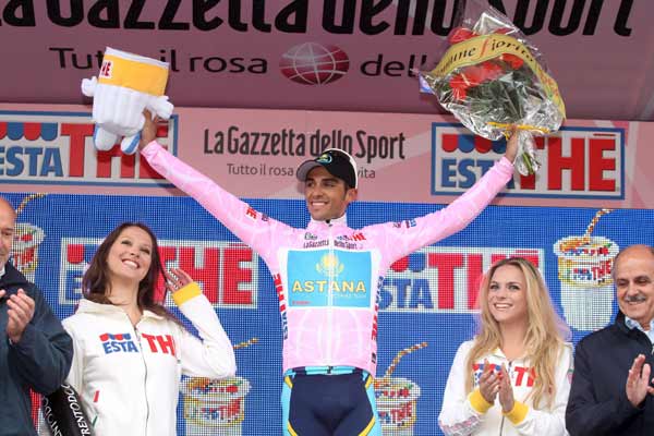 Contador, vestido de rosa Contador, vestido de rosa