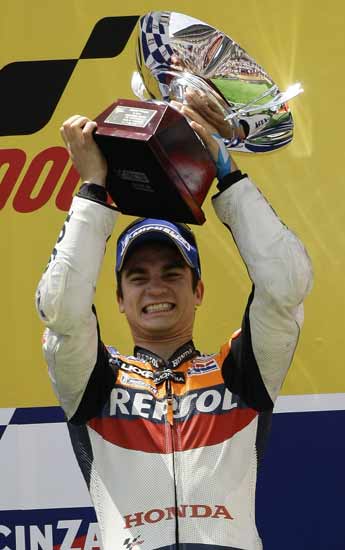Pedrosa en el podio de Montmeló Pedrosa en el podio de Montmeló