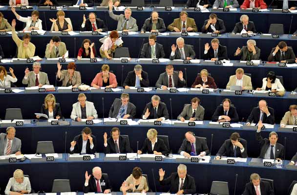 Inmigrantes y Parlamento Europeo Inmigrantes y Parlamento Europeo