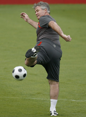 Hiddink Hiddink