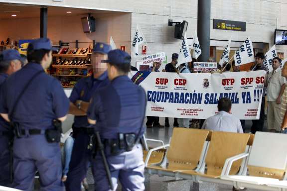 Huelga de celo de la Policía Nacional Huelga de celo de la Policía Nacional