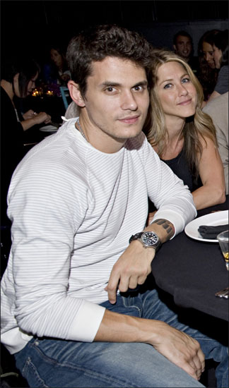 Jennifer Aniston y John Mayer Jennifer Aniston y John Mayer