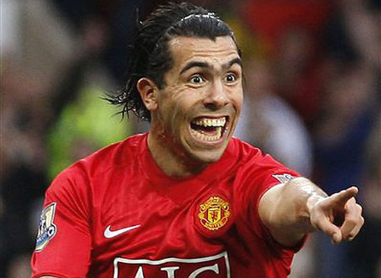 El futbolista Carlos Tévez El futbolista Carlos Tévez
