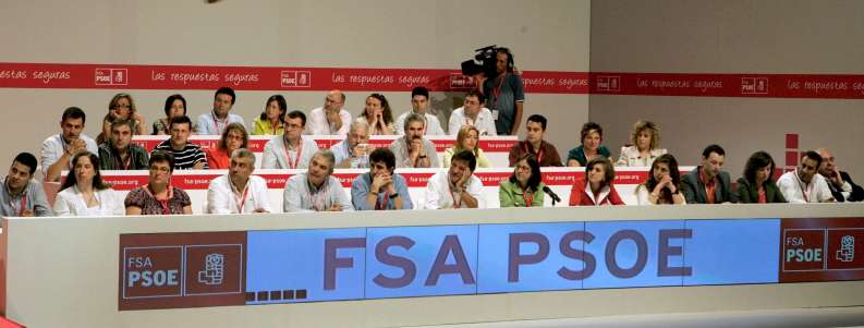 XXX Congreso regional de la FSA-PSOE XXX Congreso regional de la FSA-PSOE