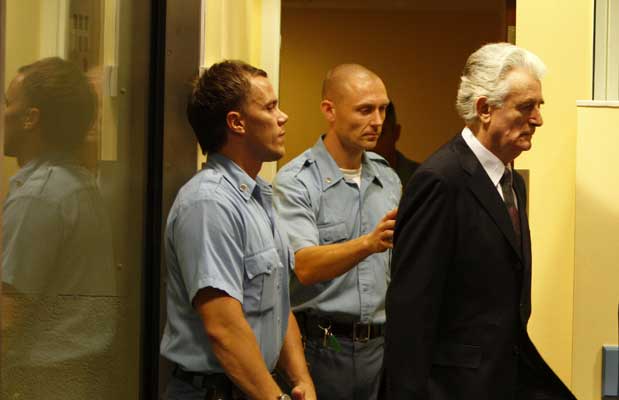Karadzic, juzgado. Karadzic, juzgado.