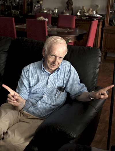 Leopoldo Abadía Leopoldo Abadía