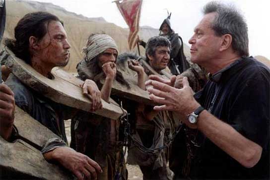 Johnny Depp y Terry Gilliam, durante el cancelado rodaje de 'El hombre que mató a Don Quijote'. Johnny Depp y Terry Gilliam, durante el cancelado rodaje de 'El hombre que mató a Don Quijote'.