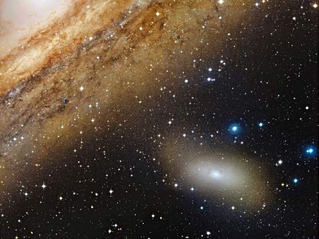 Un satélite en la galaxia de Andrómeda Un satélite en la galaxia de Andrómeda