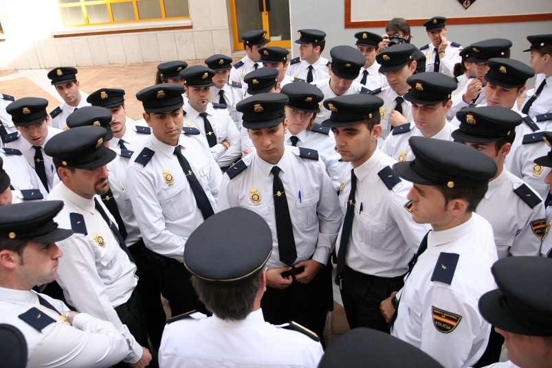Policías Policías